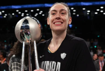 Breanna Stewart’s Career Resumé Reaches Ridiculous Level With Latest Title